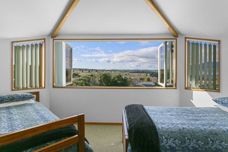 Photo of property in 15 Cherry Lane, Acacia Bay, Taupo, 3330