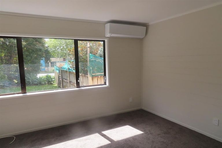 Photo of property in 187 Pigeon Mountain Road, Half Moon Bay, Auckland, 2012