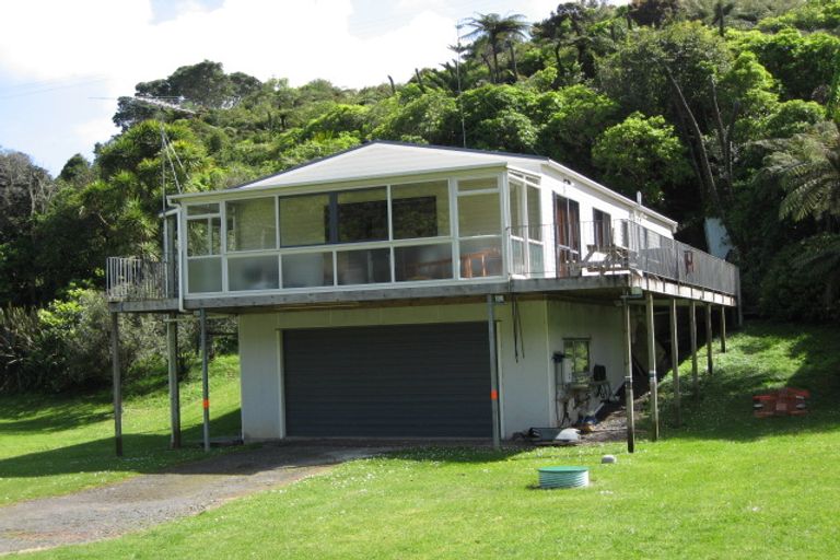 Photo of property in 24 Foster Avenue, Huia, Auckland, 0604