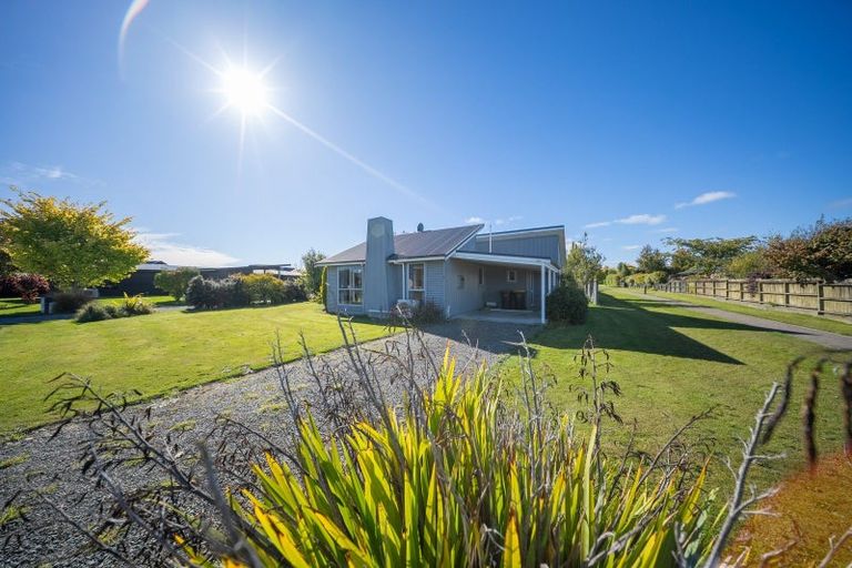 Photo of property in 25 Pop Andrew Drive, Te Anau, 9600