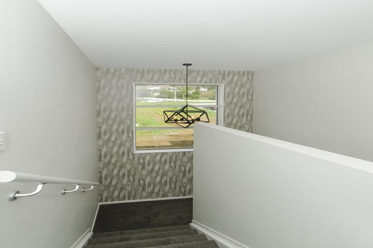 Photo of property in 5 Danden Way, Pukekohe, 2120