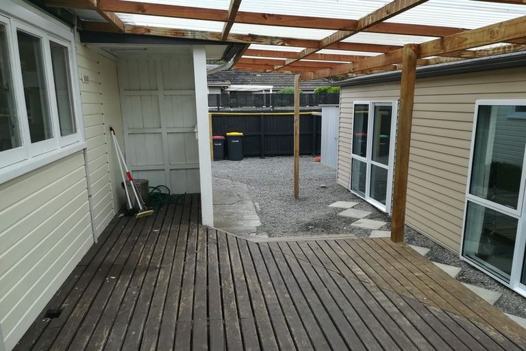 Photo of property in 20 Middleton Road, Upper Riccarton, Christchurch, 8041