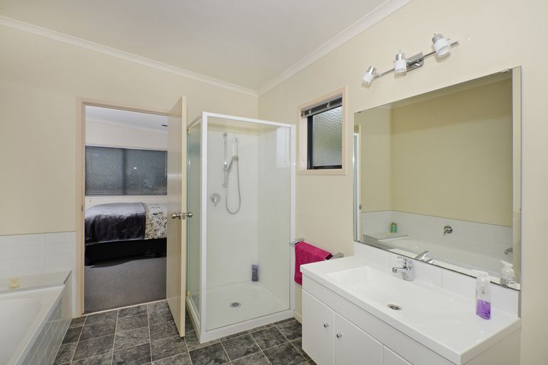 Photo of property in 50a Hilltop Avenue, Morningside, Whangarei, 0110