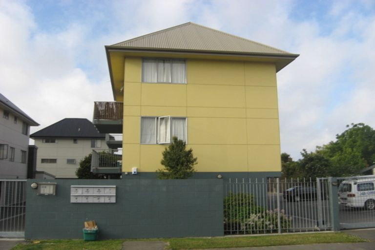 Photo of property in 12/25 Hastings Street West, Sydenham, Christchurch, 8023