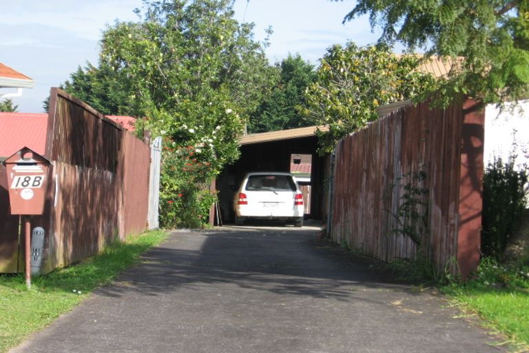 Photo of property in 1/18 Leven Lane, Totara Heights, Auckland, 2105