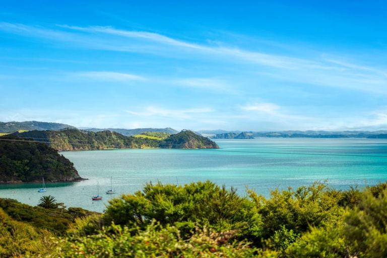 Photo of property in 266 Kempthorne Road, Russell, 0272