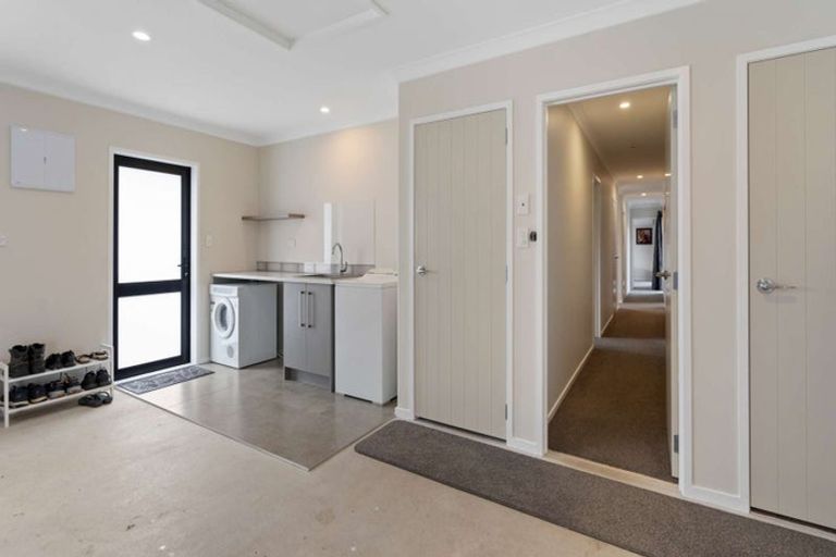 Photo of property in 14 Oakland Place, Ngongotaha, Rotorua, 3010