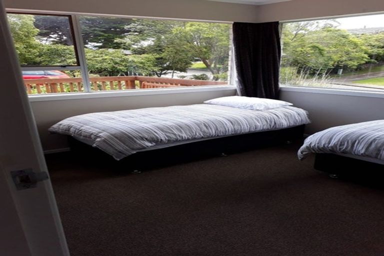 Photo of property in 37 Tui Road, Raumati Beach, Paraparaumu, 5032