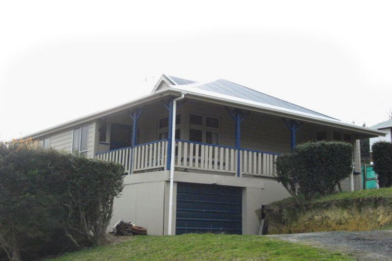 Photo of property in 11 Gorman Street, Macandrew Bay, Dunedin, 9014