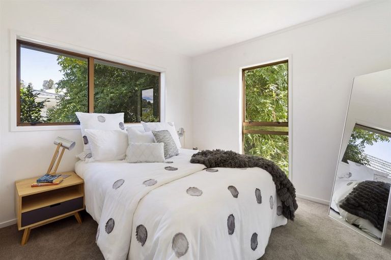 Photo of property in 154 Stapleford Crescent, Browns Bay, Auckland, 0630