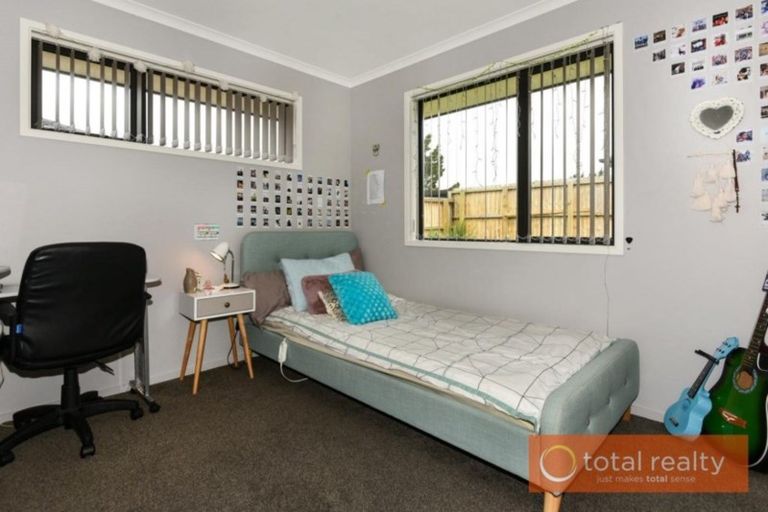 Photo of property in 5 Azara Way, Wigram, Christchurch, 8025