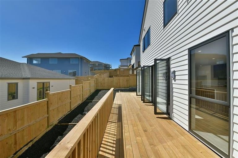 Photo of property in 241 West Hoe Heights, Orewa, 0931