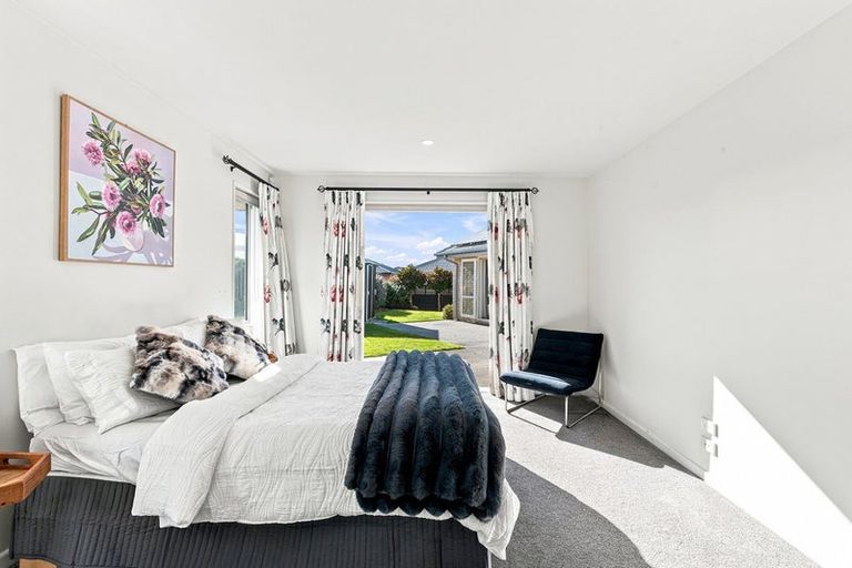 Photo of property in 4 Kilkivan Lane, Broomfield, Christchurch, 8042