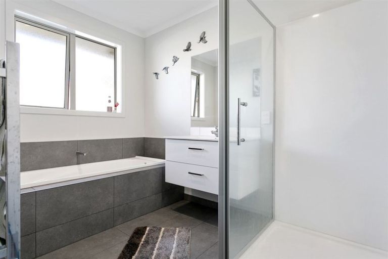 Photo of property in 2/180 Burns Street, Leamington, Cambridge, 3432