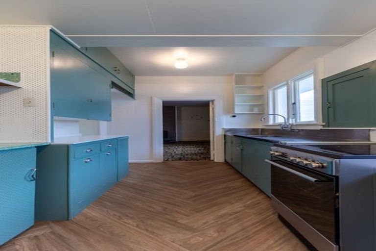 Photo of property in 10 Harris Street, Waimate, 7924