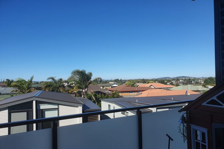 Photo of property in 17/4161 Great North Road, Glen Eden, Auckland, 0602