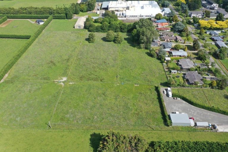 Photo of property in 73 Walkers Road, Longburn, Palmerston North, 4477