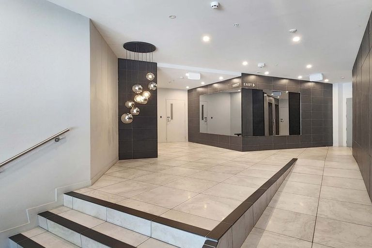 Photo of property in Pinnacle Apartments, E702/160 Victoria Street, Te Aro, Wellington, 6011