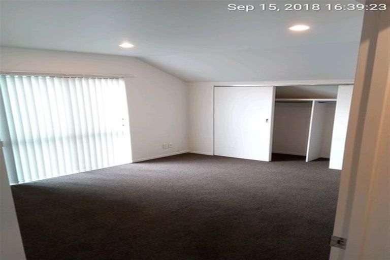 Photo of property in 44 Benchmark Drive, Massey, Auckland, 0614