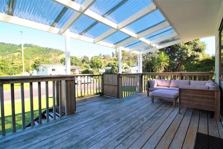 Photo of property in 17 Mako Avenue, Whiritoa, Whangamata, 3691