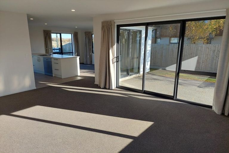 Photo of property in 16 Quaifes Road, Halswell, Christchurch, 8025