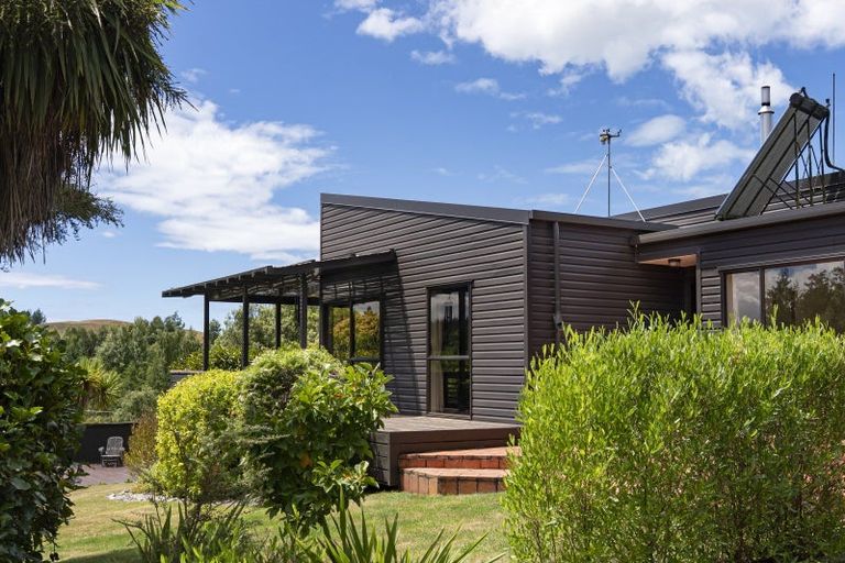 Photo of property in 10 Hewetson Road, Upper Moutere, 7175