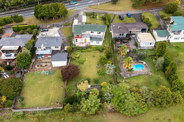 Photo of property in 466 Don Buck Road, Massey, Auckland, 0614