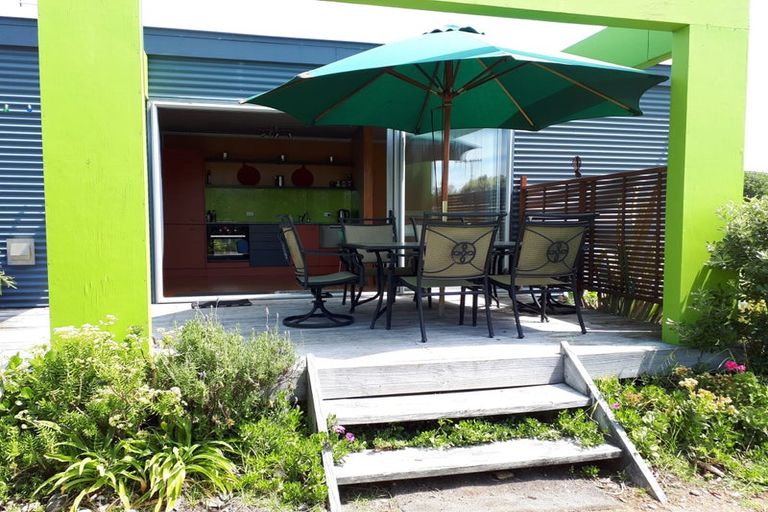 Photo of property in 22 Babbacombe Avenue, Otaki Beach, Otaki, 5512