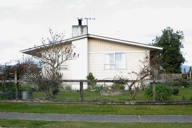 Photo of property in 1 Nikau Place, Murupara, 3025