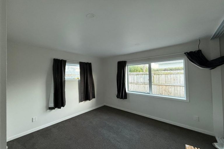 Photo of property in 6b Petherick Street, Taita, Lower Hutt, 5011