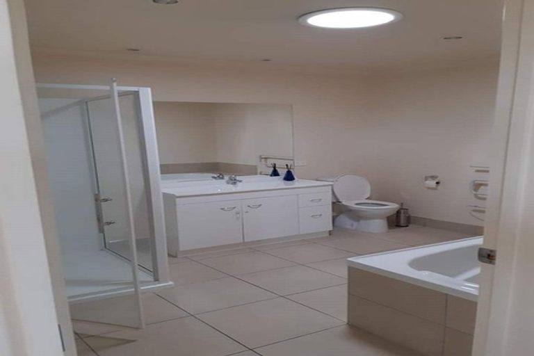 Photo of property in 43 Hume Street, Sydenham, Christchurch, 8023