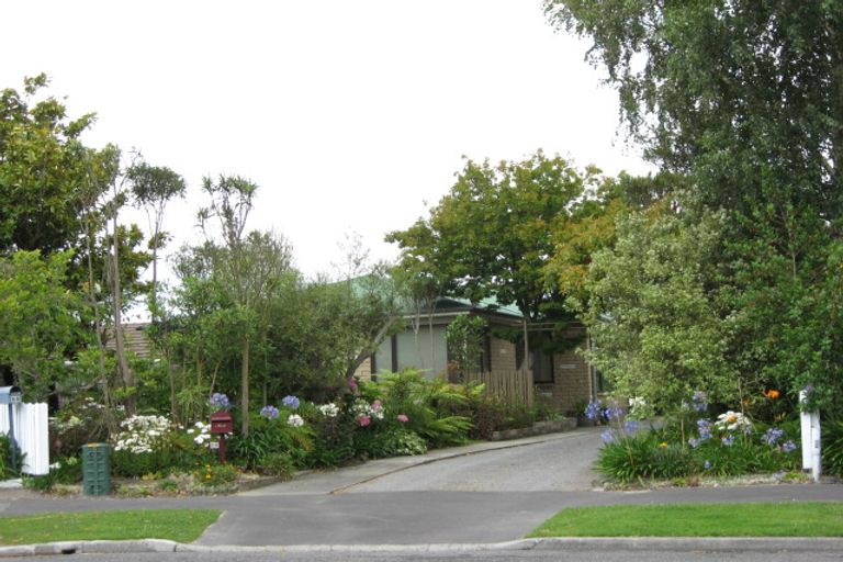 Photo of property in 66 Niven Street, Avondale, Christchurch, 8061