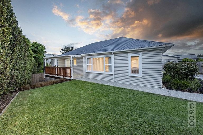 Photo of property in 5 Norglen Lane, Riverhead, 0820