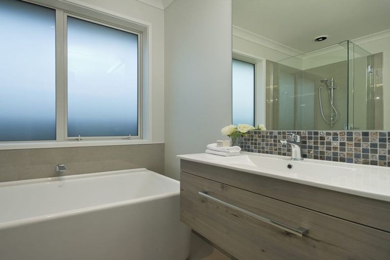 Photo of property in 29 Laurelwood Avenue, Pukekohe, 2120