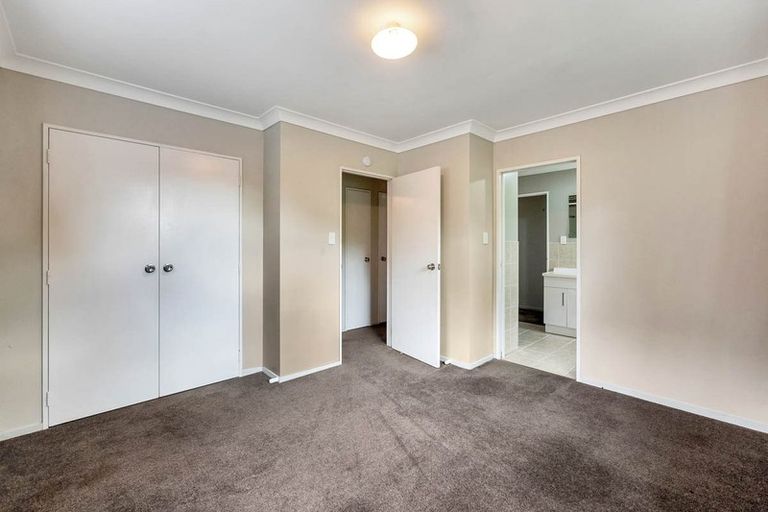 Photo of property in 170 Pooks Road, Swanson, Auckland, 0612