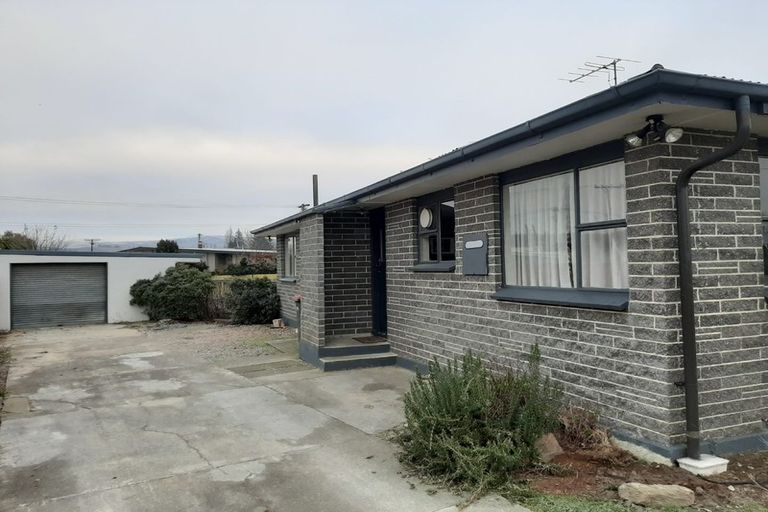 Photo of property in 9 Campbell Street, Alexandra, 9320