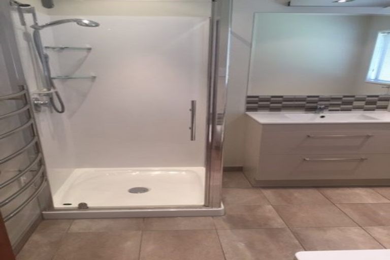 Photo of property in 16 Kennedys Bush Road, Halswell, Christchurch, 8025