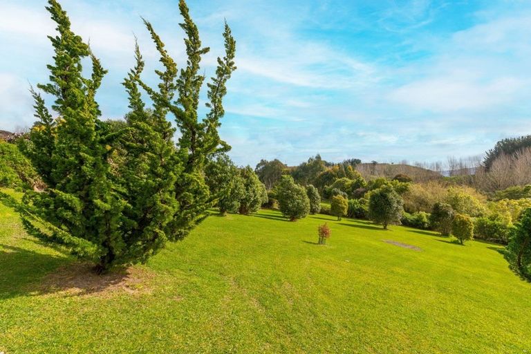 Photo of property in 28 Aston Road, Waikanae, 5391