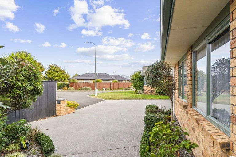 Photo of property in 17 Manhattan Court, Paraparaumu Beach, Paraparaumu, 5032