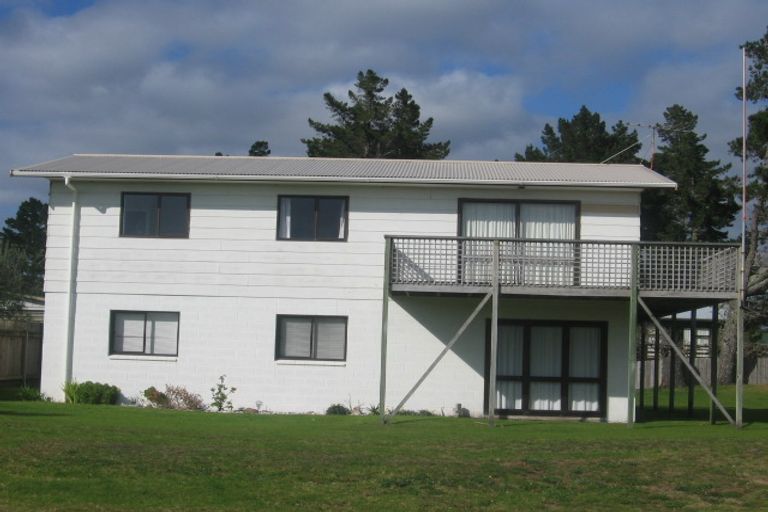 Photo of property in 235 Kenwood Drive, Matarangi, Whitianga, 3592