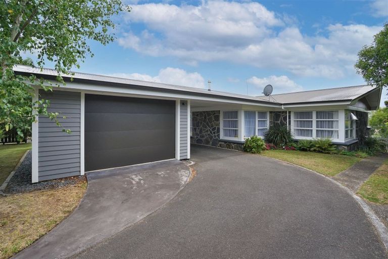Photo of property in 8 Edwin Street, St Andrews, Hamilton, 3200