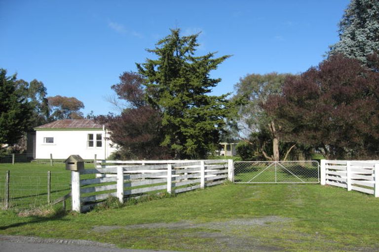 Photo of property in 34 Humphries Street, Greytown, 5712