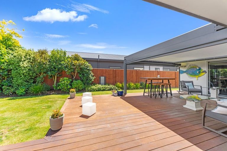 Photo of property in 11 Foxton Drive, Kaiapoi, 7630