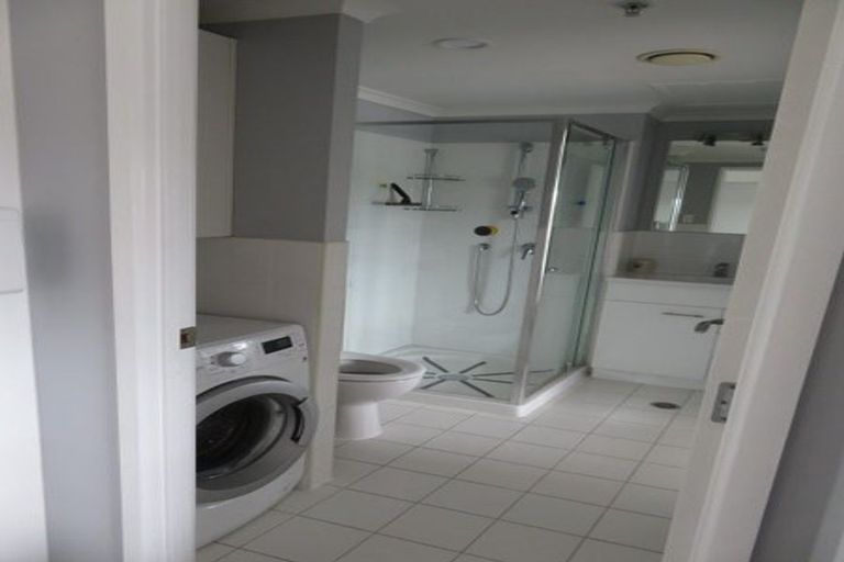 Photo of property in The Rennaissance, 12k/18 Ronwood Avenue, Manukau, Auckland, 2104