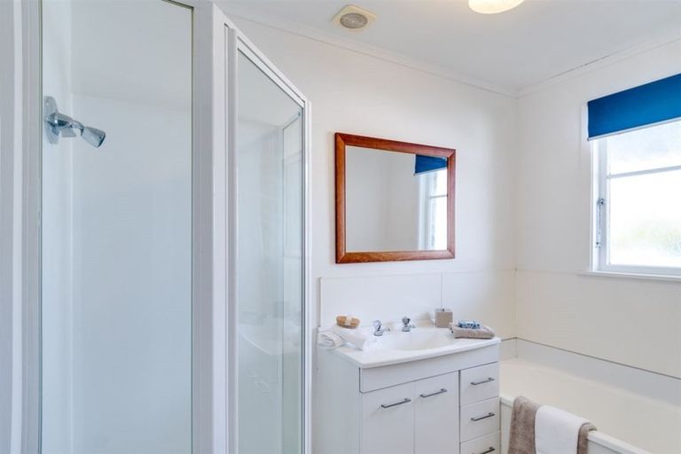 Photo of property in 1 James Foley Avenue, Pirimai, Napier, 4112