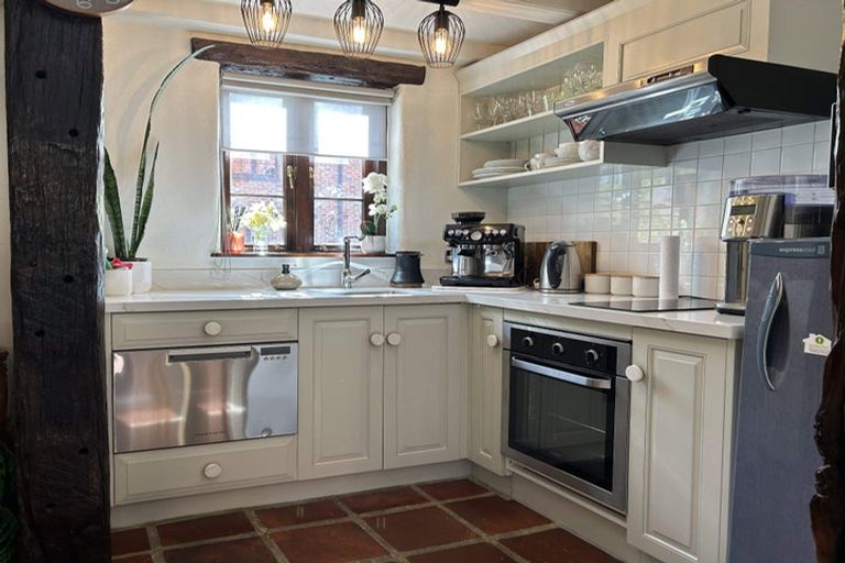 Photo of property in Village Green Cottages, 401/10 Quiet Woman Way, Monaco, Nelson, 7011