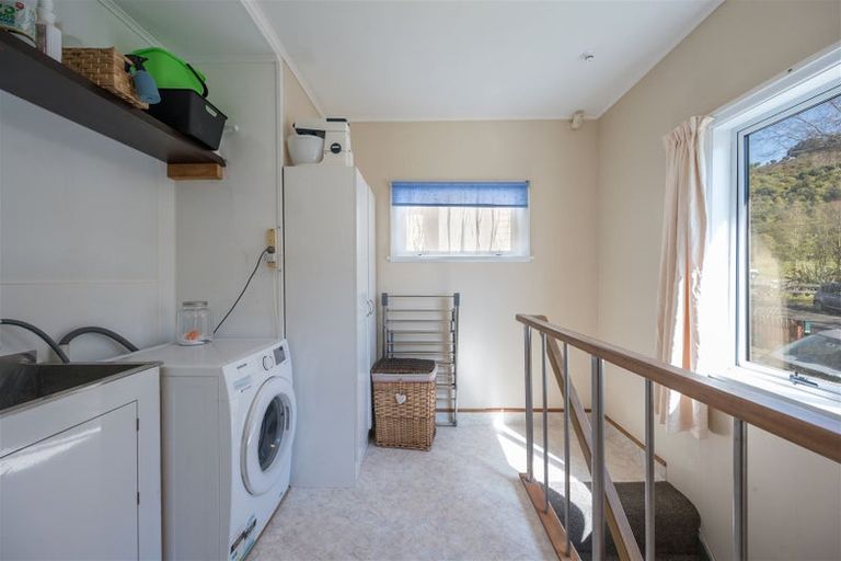 Photo of property in 129 Emano Street, Toi Toi, Nelson, 7010