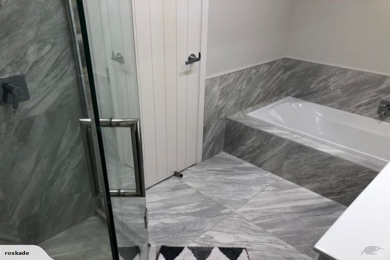 Photo of property in 19 Regis Park Drive, Pukekohe, 2120