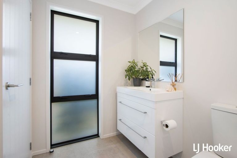 Photo of property in 11 Ian Place, Waihi Beach, 3611