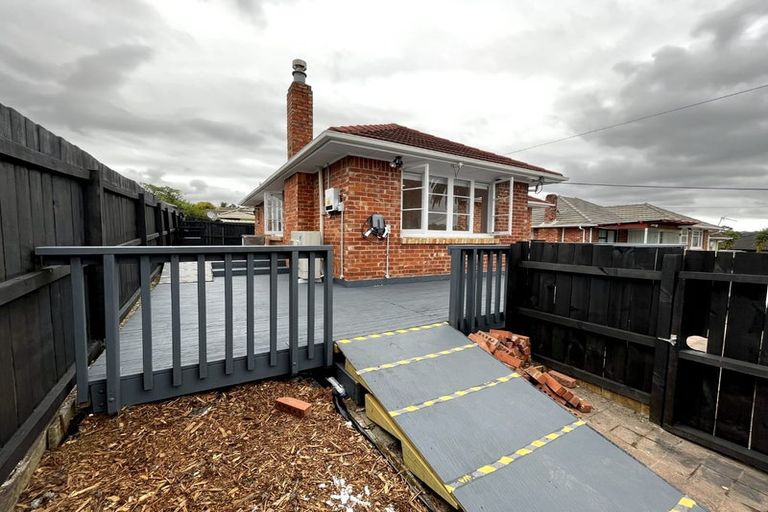 Photo of property in 8 Daytona Road, Henderson, Auckland, 0610